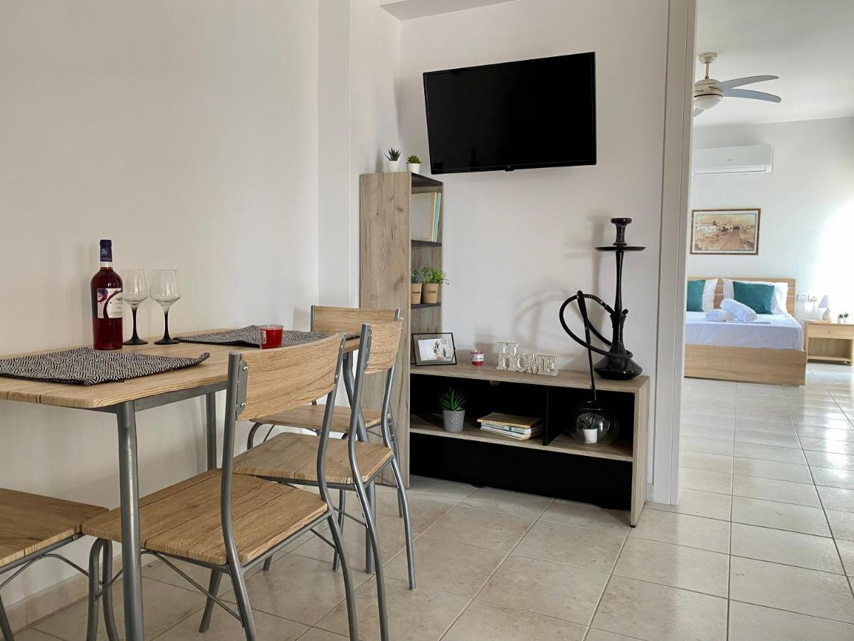 Family Friendly Apartment, In Nature, With Yard "5" Zipárion Екстериор снимка